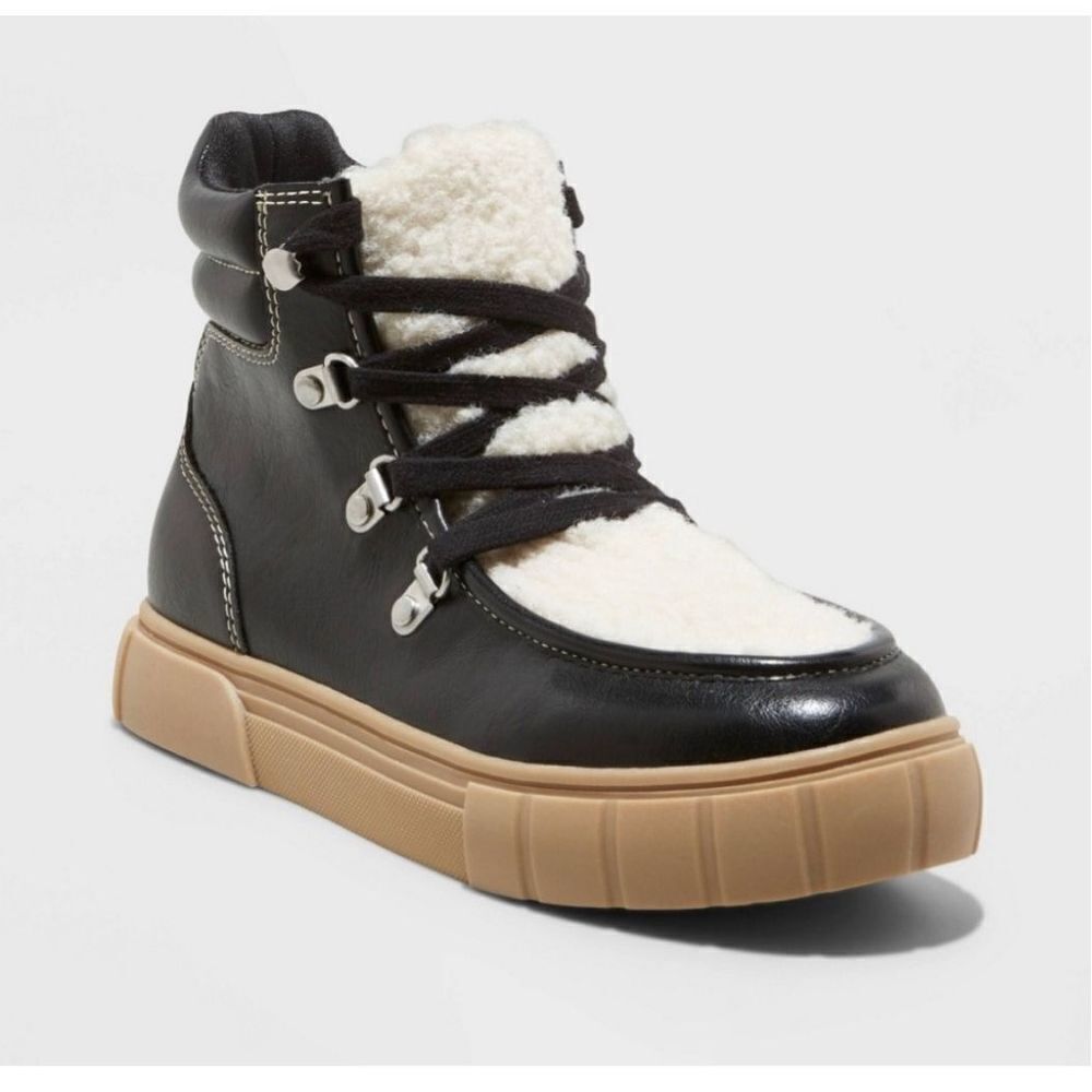 Universal Thread Kimber Sherpa Tongue Boots BLACK Women’s Size 9 Memory Foam